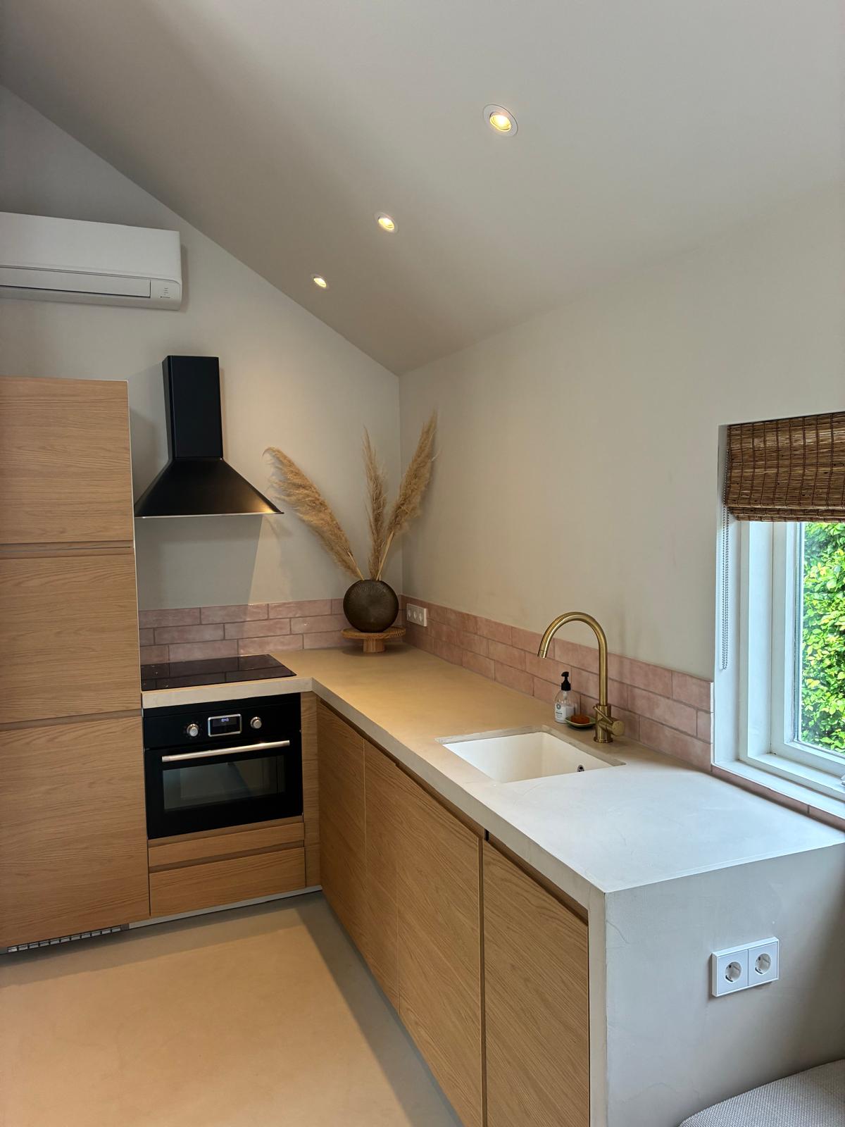 Keuken met eettafel